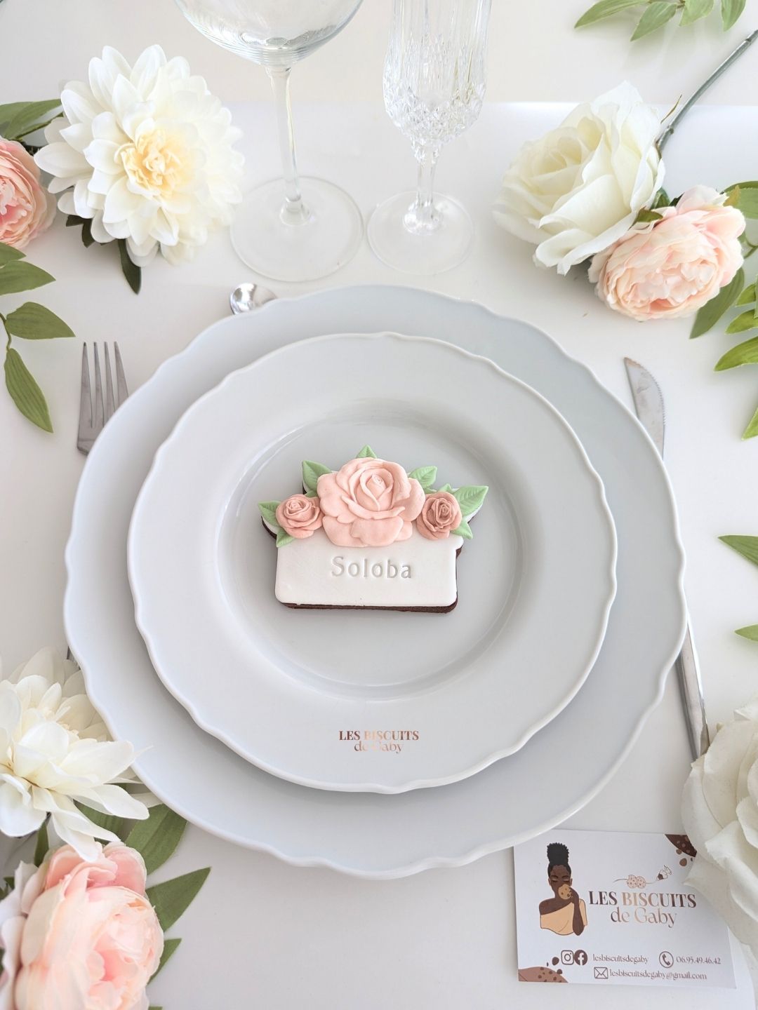 Marque-place "Sauge et rose poudrée" - Les Biscuits de Gaby