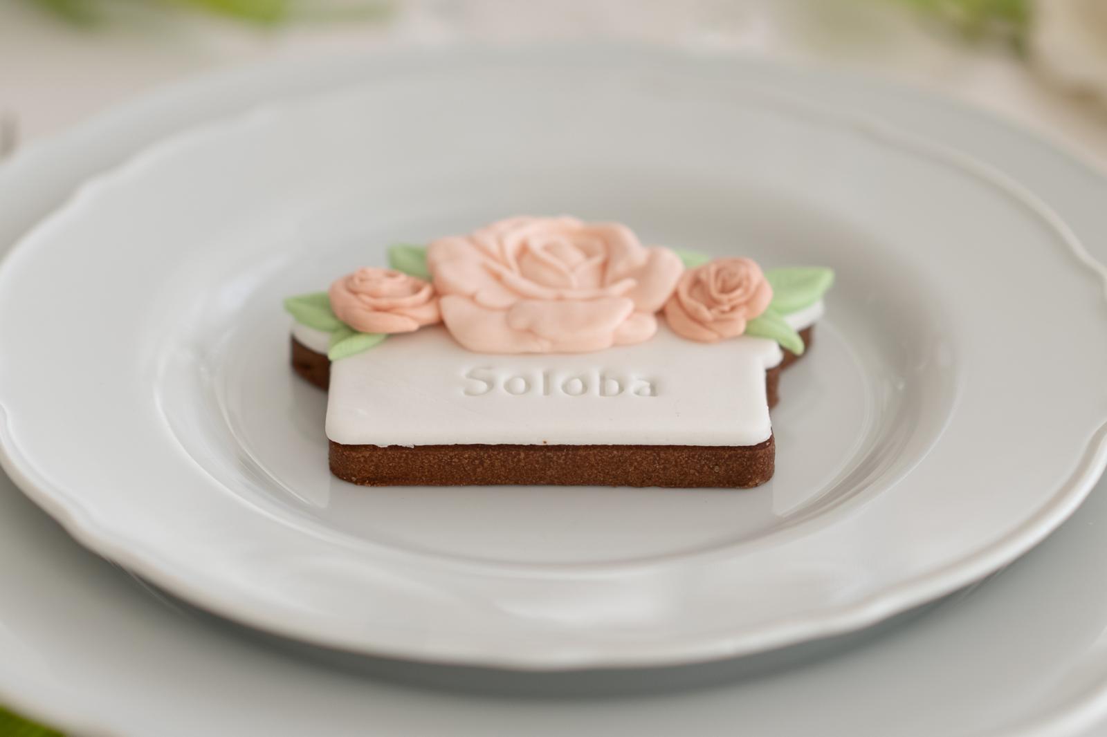 Marque-place "Sauge et rose poudrée" - Les Biscuits de Gaby