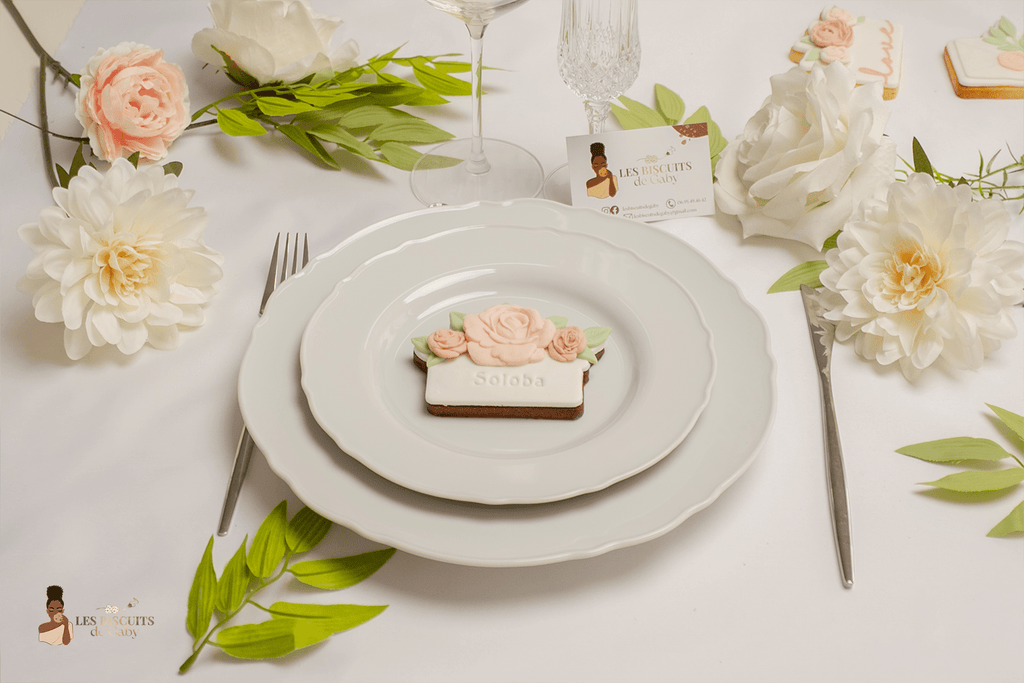 Marque-place "Sauge et rose poudrée" - Les Biscuits de Gaby